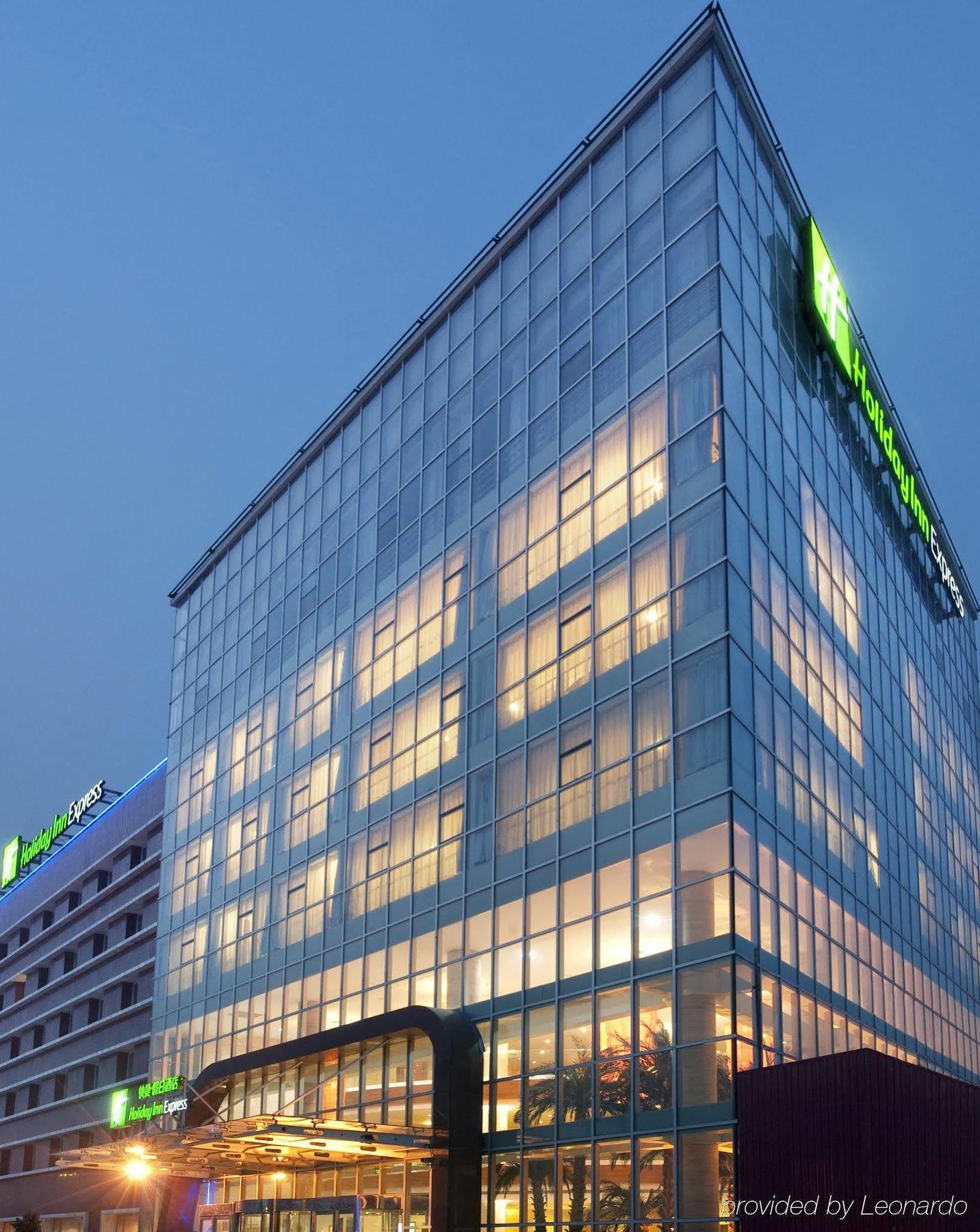 Holiday Inn Express Tianjin Dongli, An Ihg Hotel Bagian luar foto